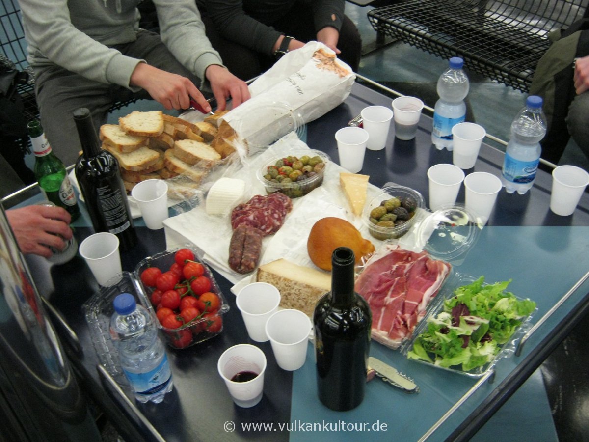 Picknick auf der Fähre