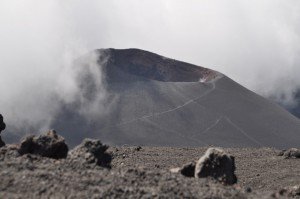 Ätna - Cratere Laghetto (Eruption 2001)