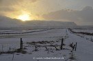 Sonnenaufgang über dem Reynisfjall bei Vík