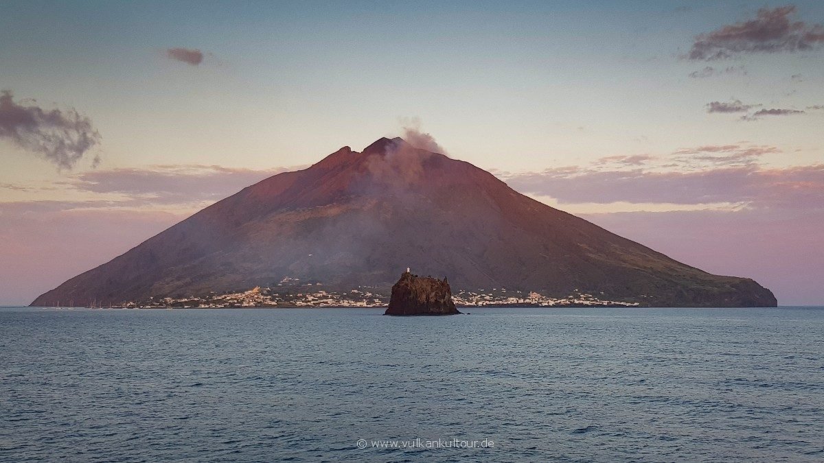 Morgendliche Ankunft auf Stromboli