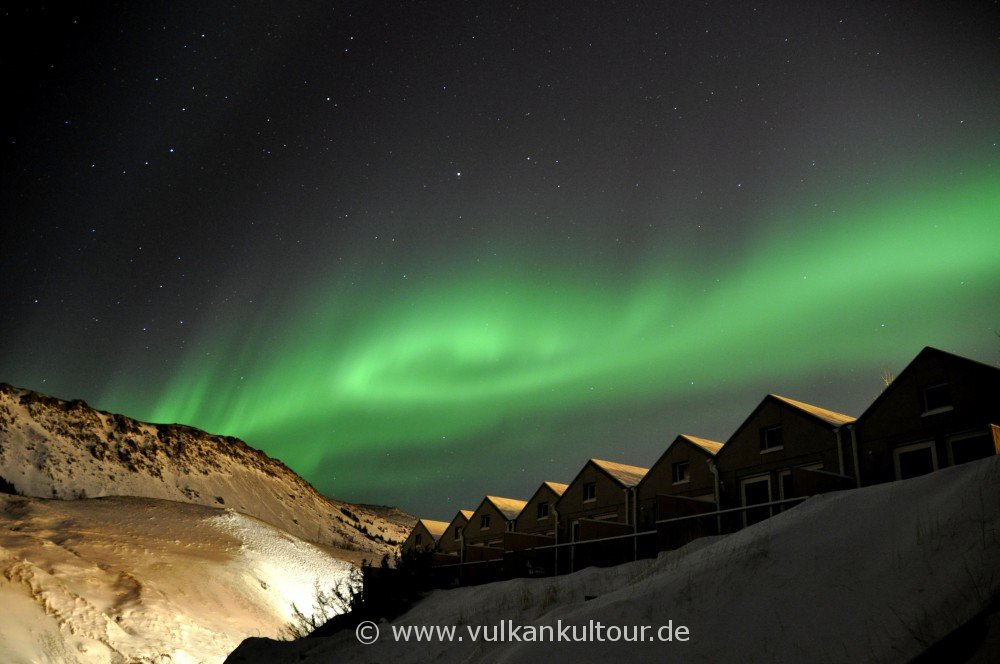 Polarlichter über Hveragerði - Hotel Frost og Funi