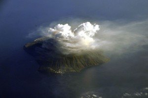 Überflug über den Stromboli