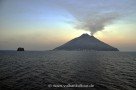 Stromboli in der Morgendämmerung