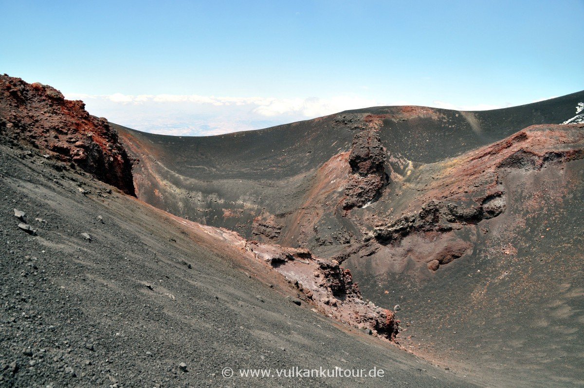 Cratere Barbagallo (Eruption 2002/03)