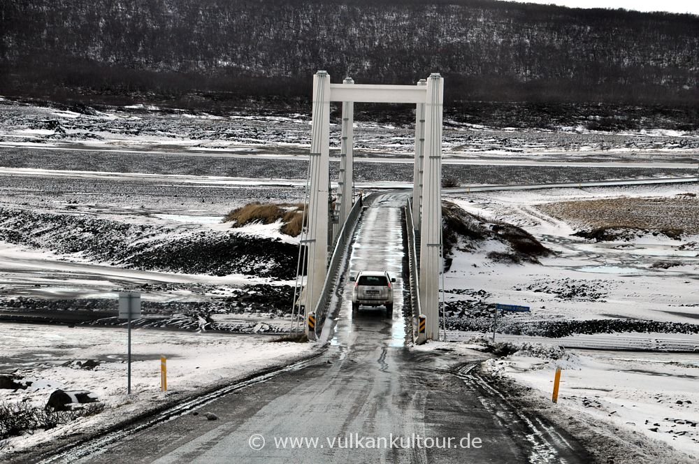 Brücke über die Jökulsá á Fjöllum