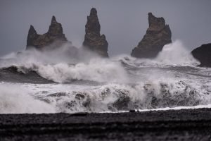 Reynisdrangar - oder ein versteinerter Troll?