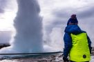 Gysir Strokkur - Island ist ein tolles Reiseziel mit Kindern!