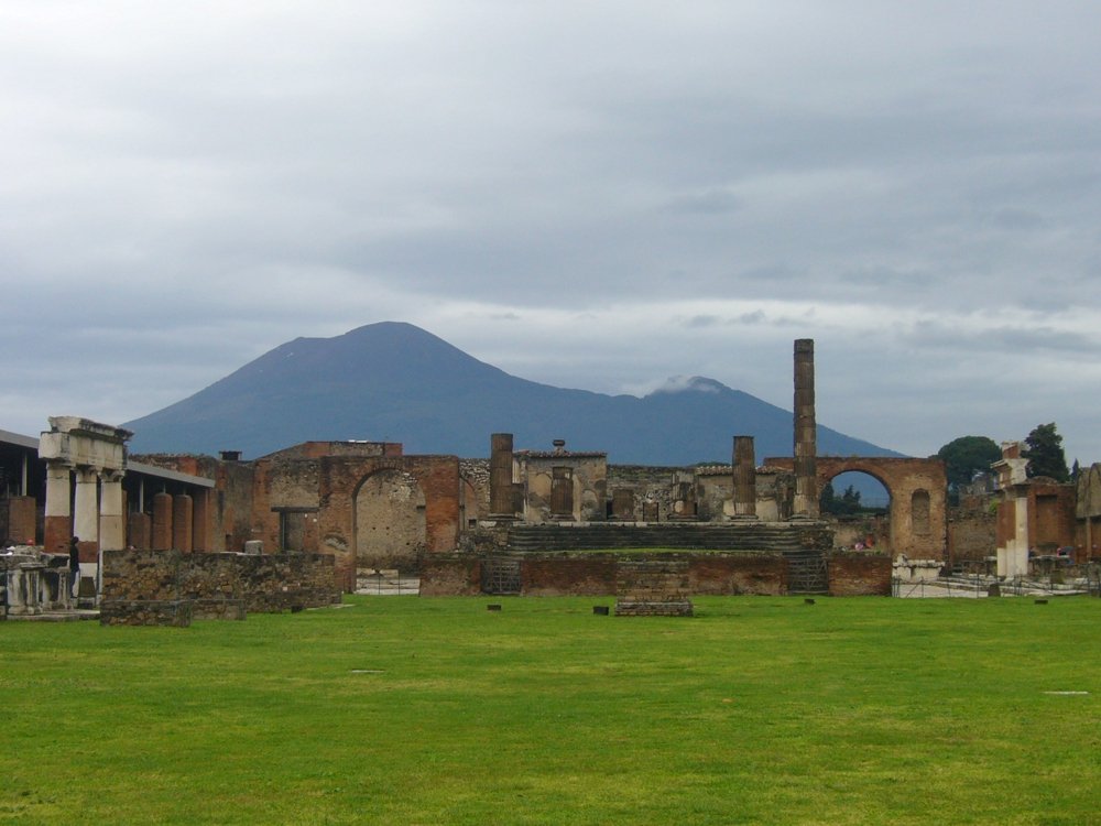 Forum von Pompeji im Regen (© Martin Pachaly)