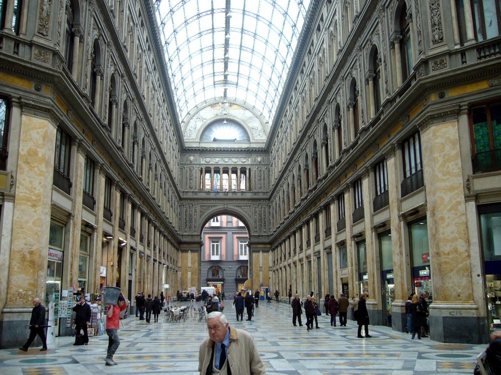 Galleria Umberto I (© Martin Pachaly)