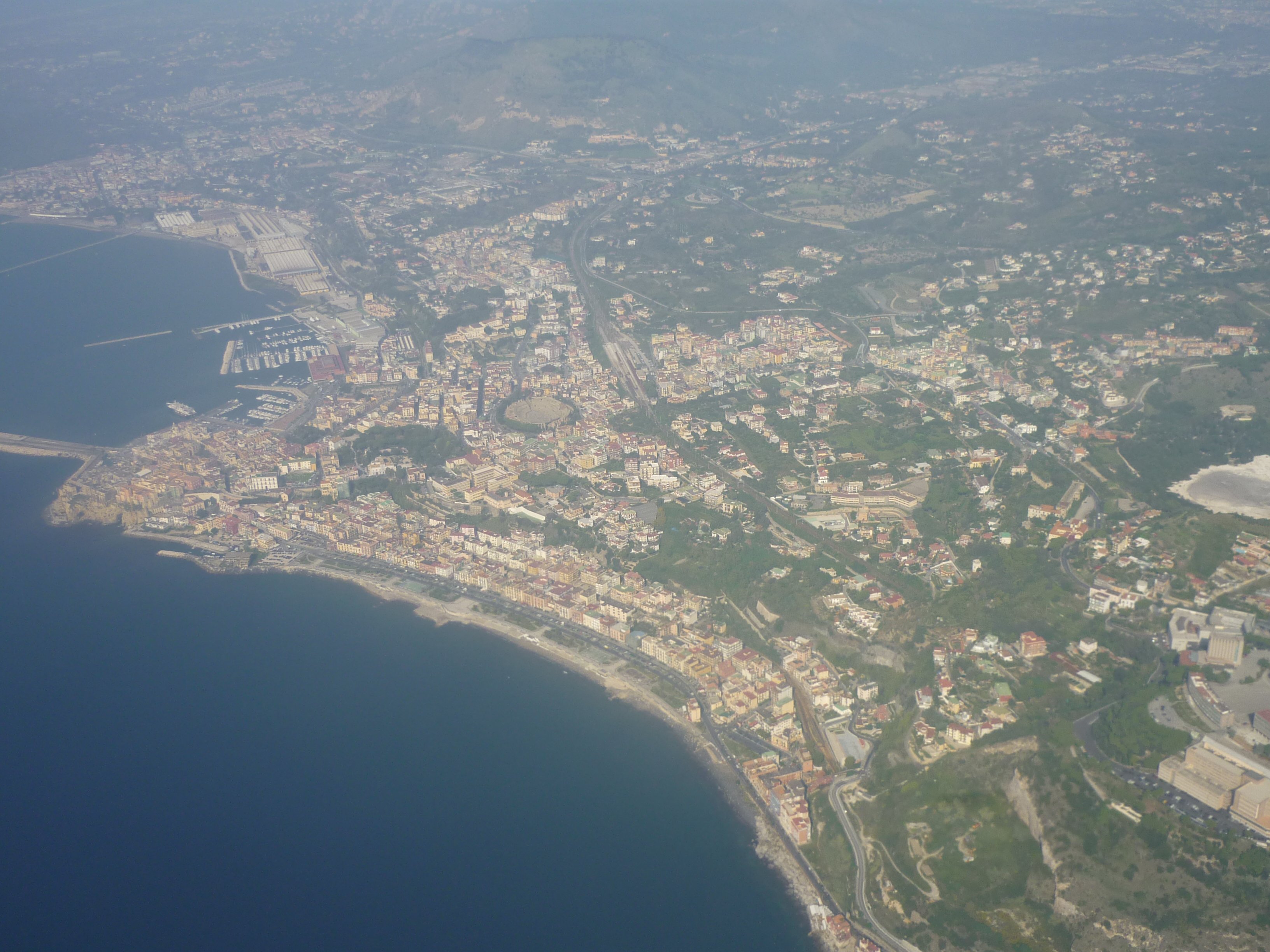 Landeanflug auf Neapel