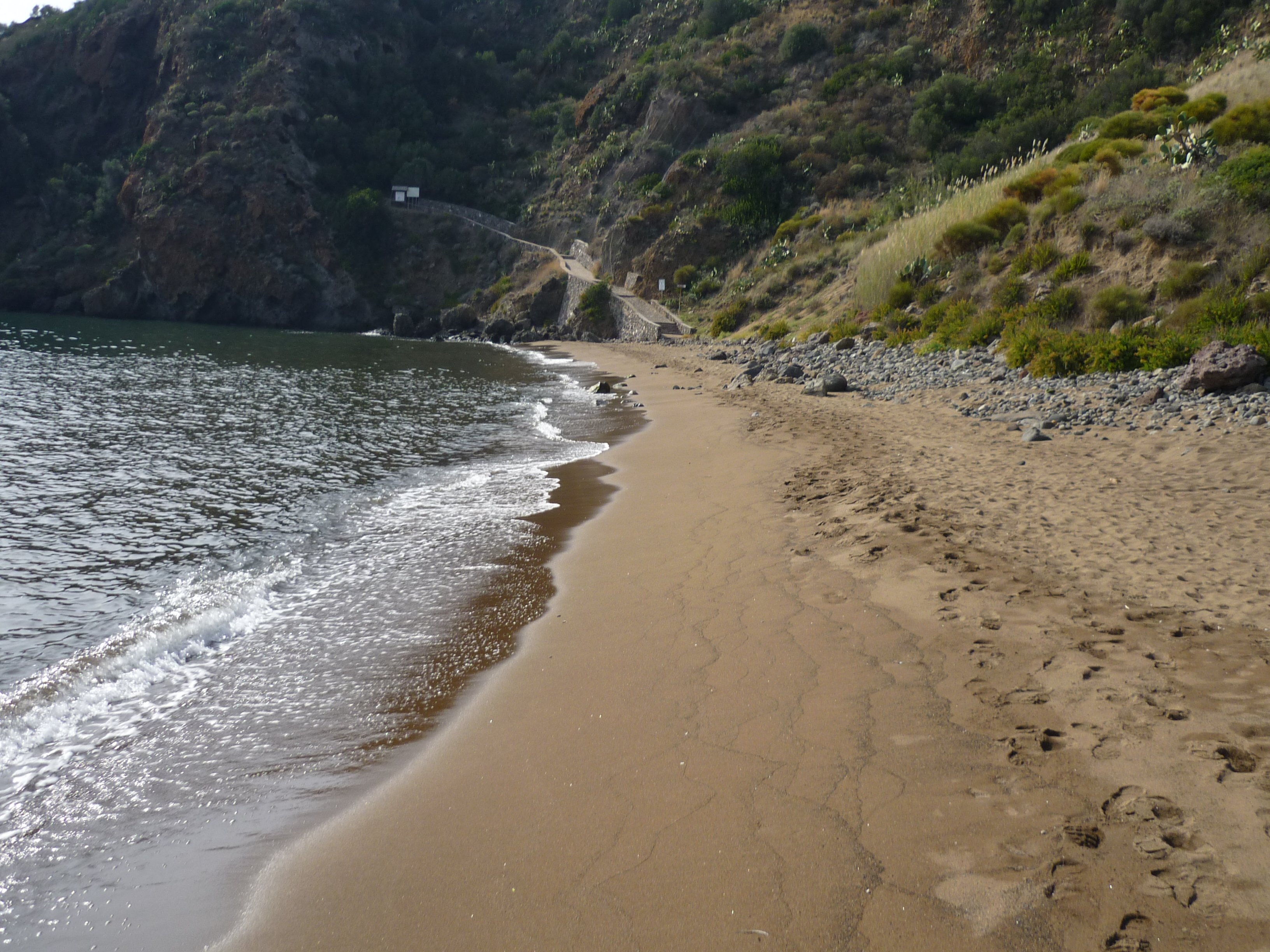 Panarea - Spiaggia dei Zimmari