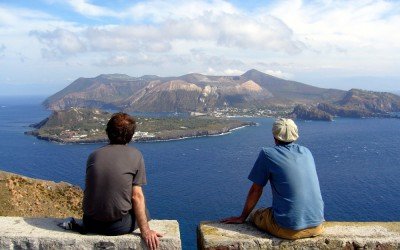 Blick von Lipari auf Vulcano